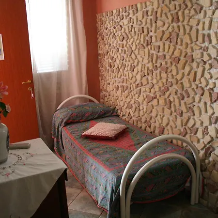 Villhour Bed & Breakfast *
